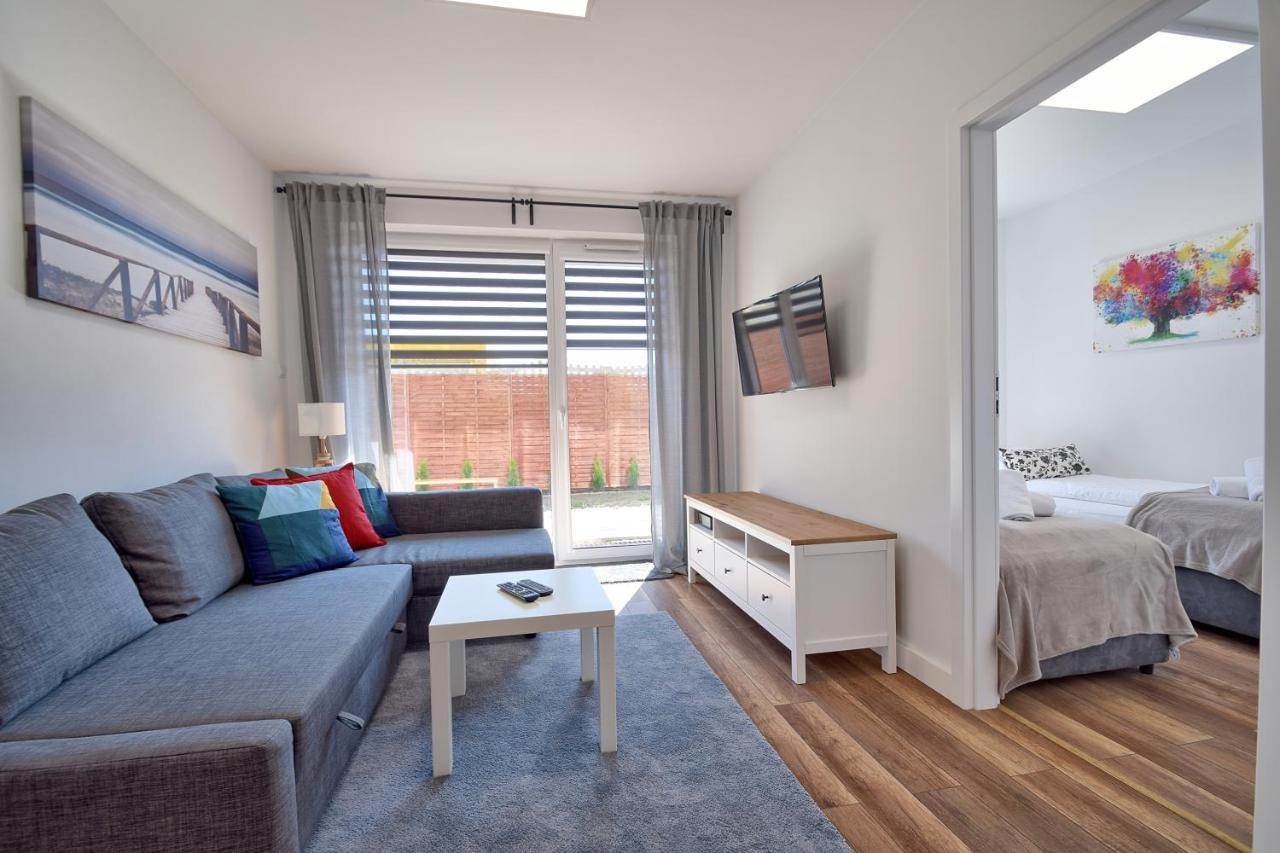 Bursztyn 1 Z Ogródkiem I Garażem Apartament